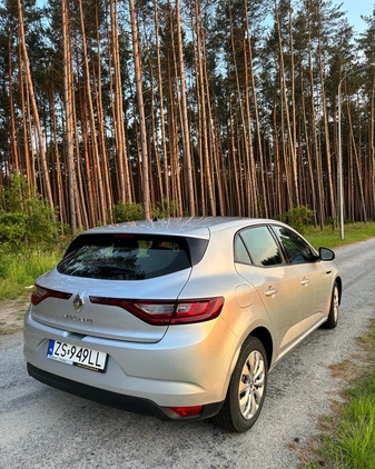 Renault Megane cena 37000 przebieg: 200000, rok produkcji 2016 z Szczecin małe 211